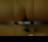 Ozbek ayoli bodringga prezervativ qoyib ozini sikdi